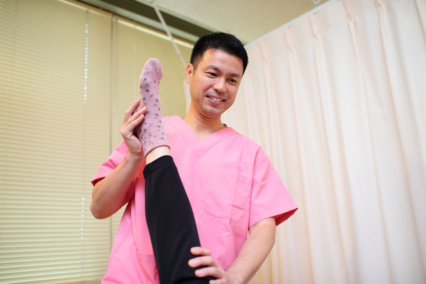 下肢のストレッチ施術